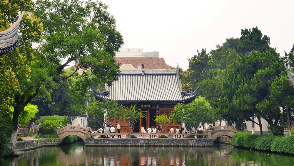 An image to describe post