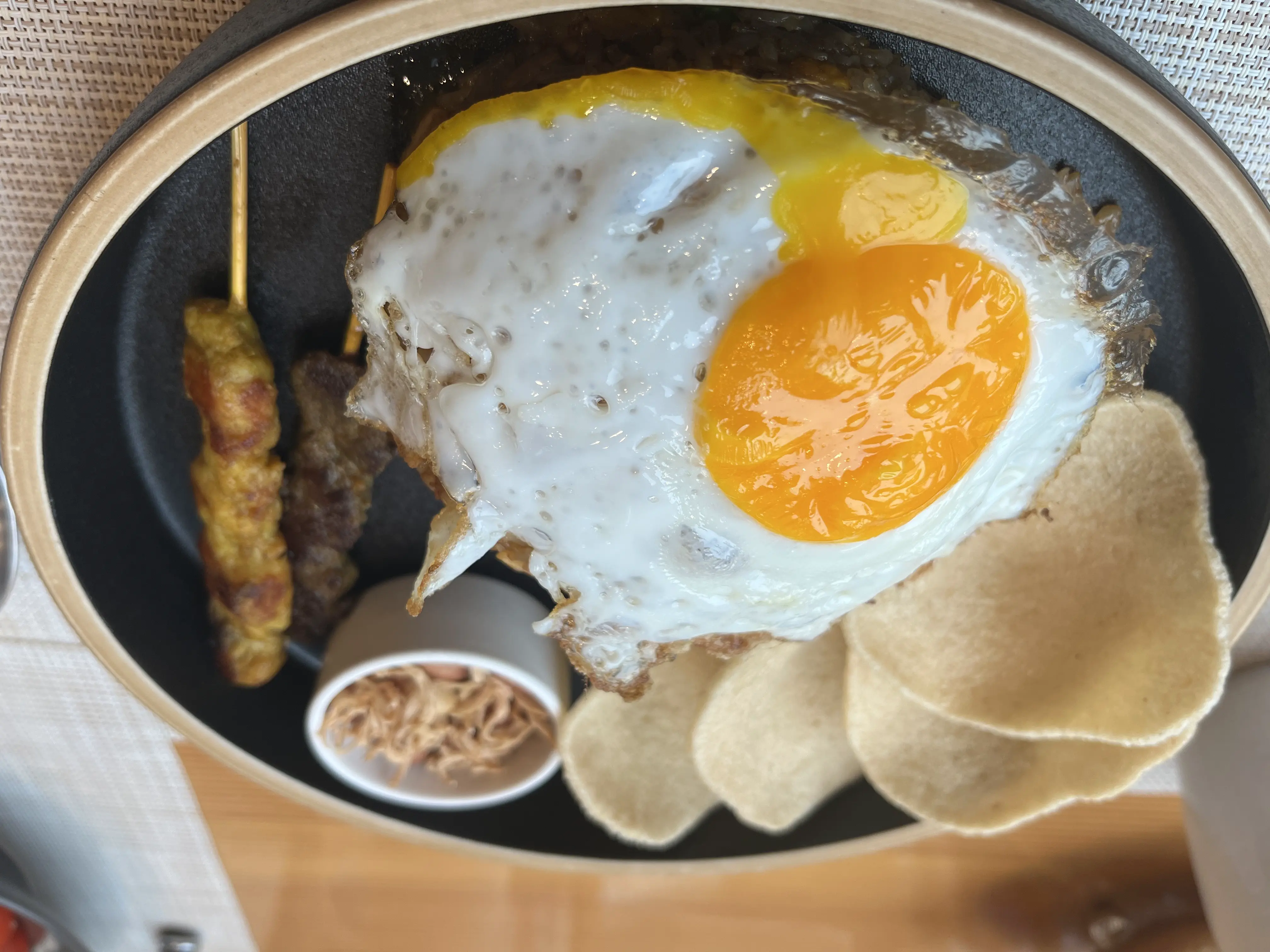 An image to describe post