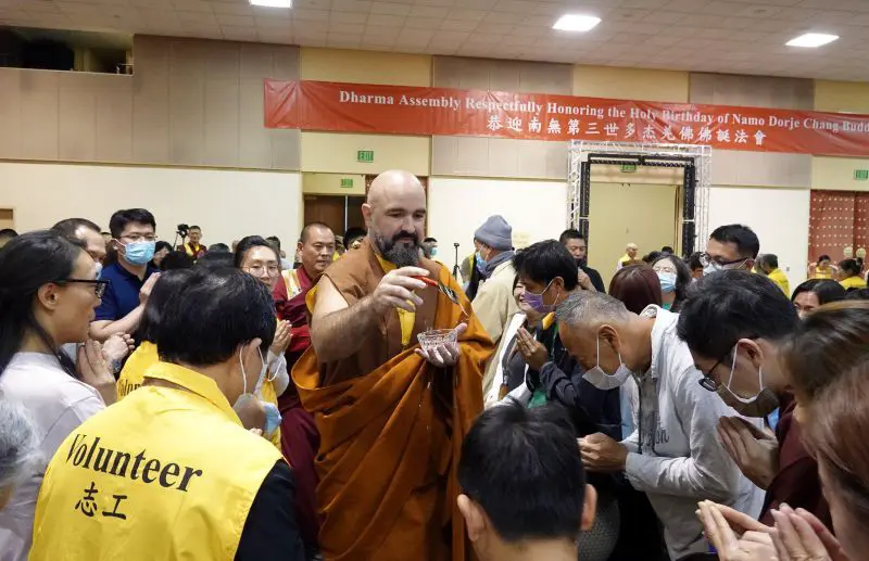 An image to describe post