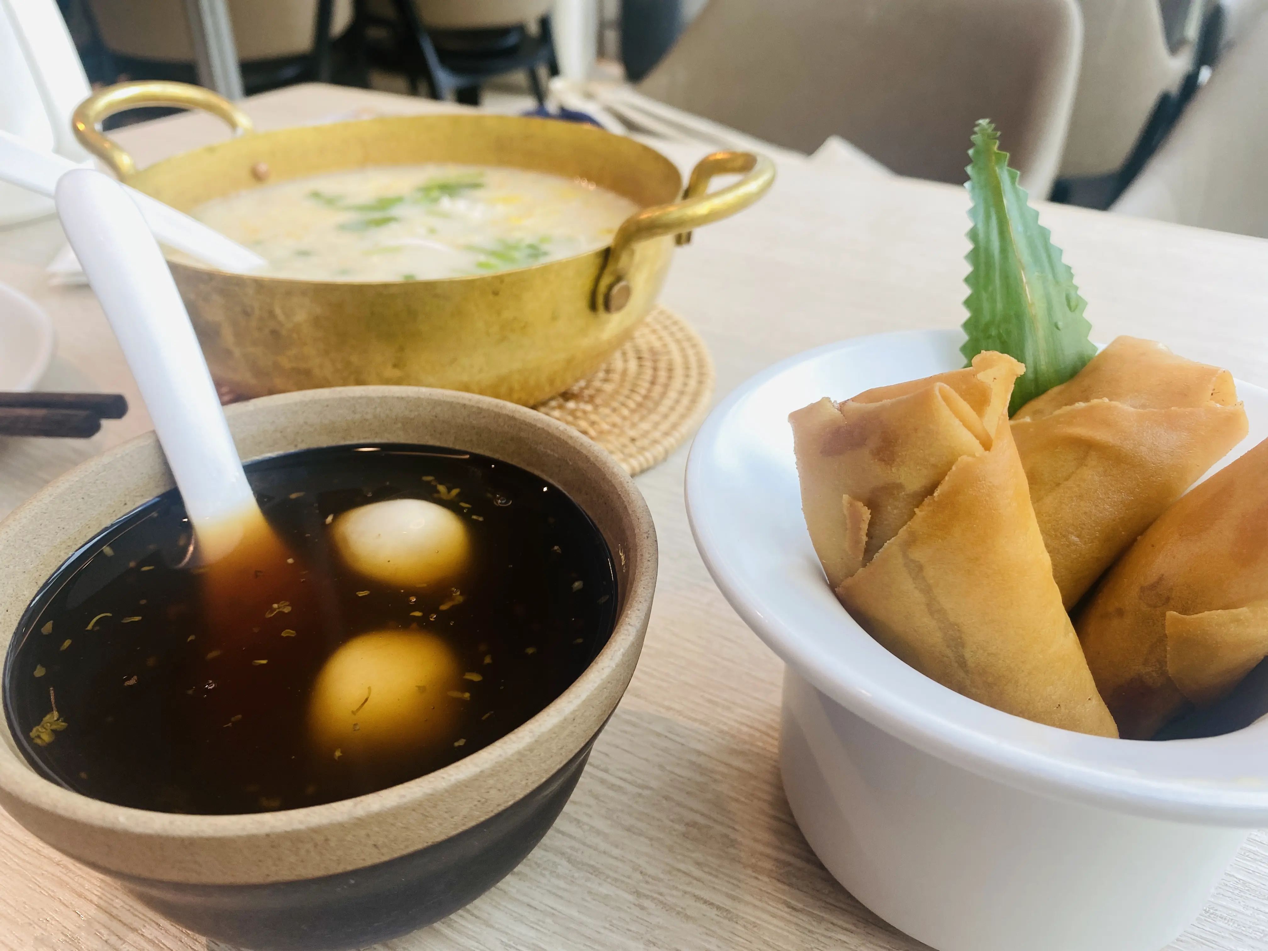 An image to describe post