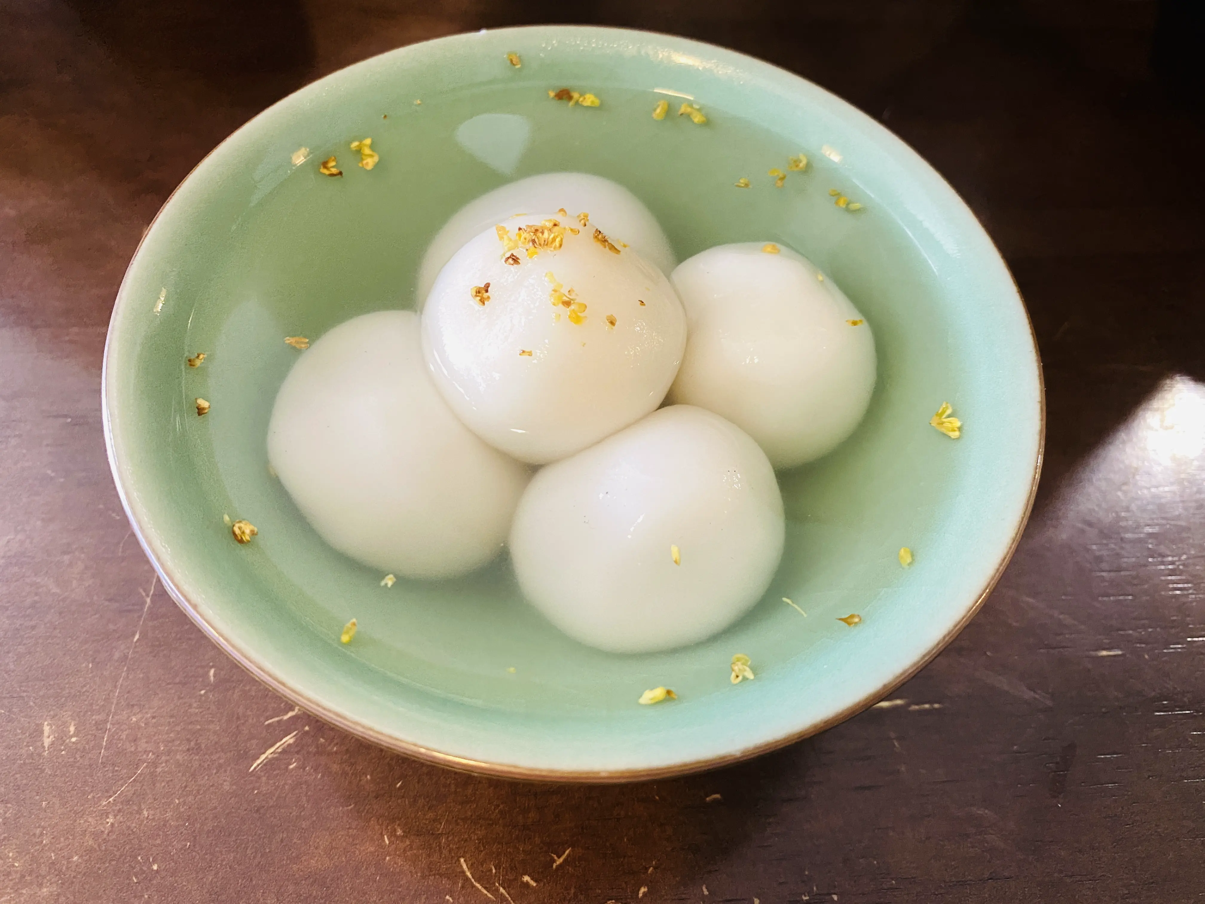 An image to describe post