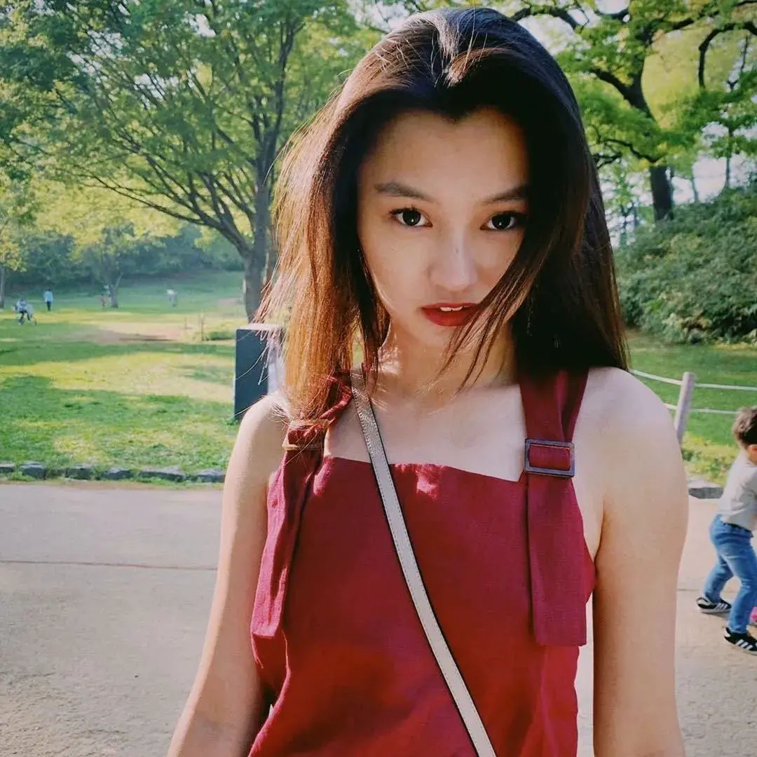 An image to describe post