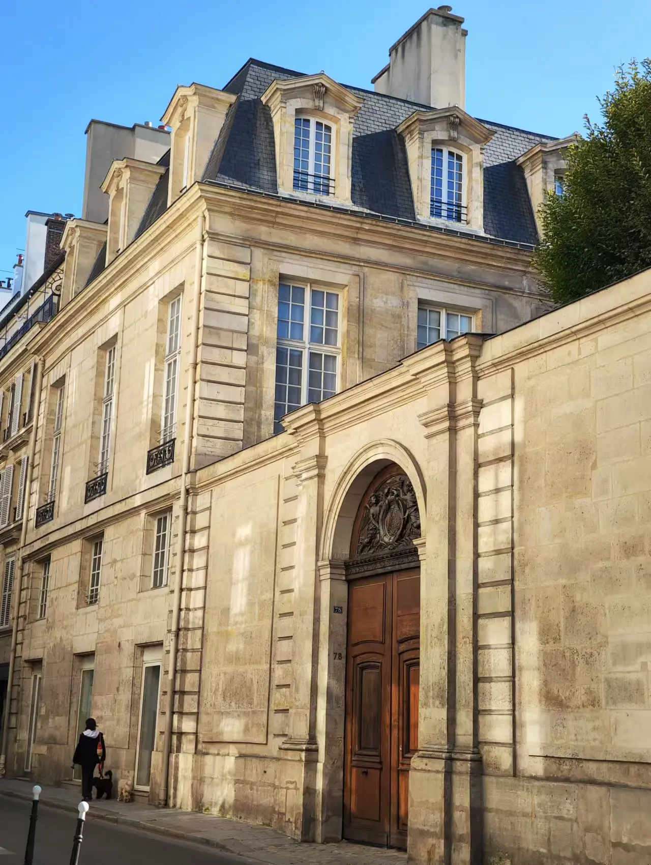 An image to describe post