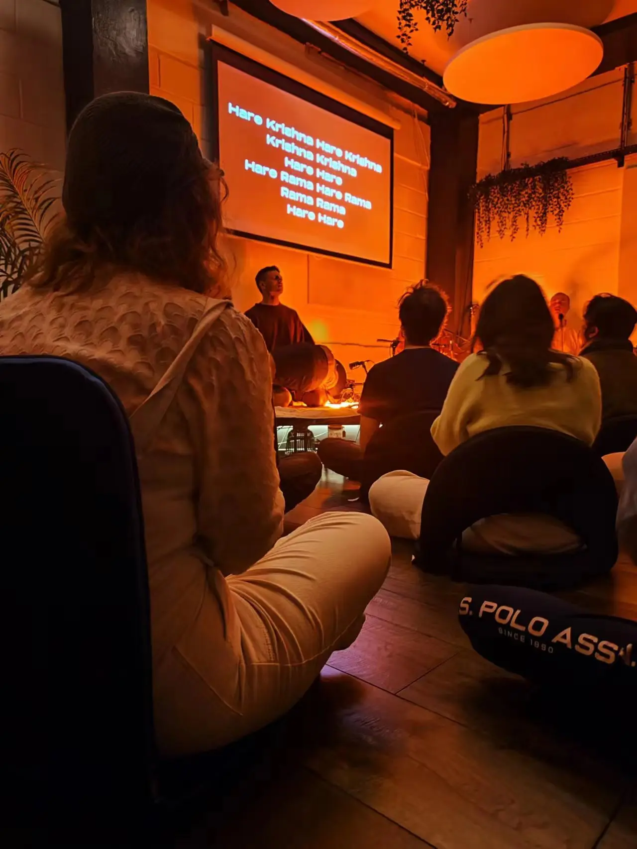 An image to describe post