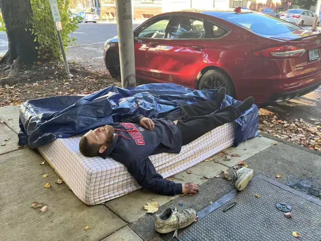 An image to describe post