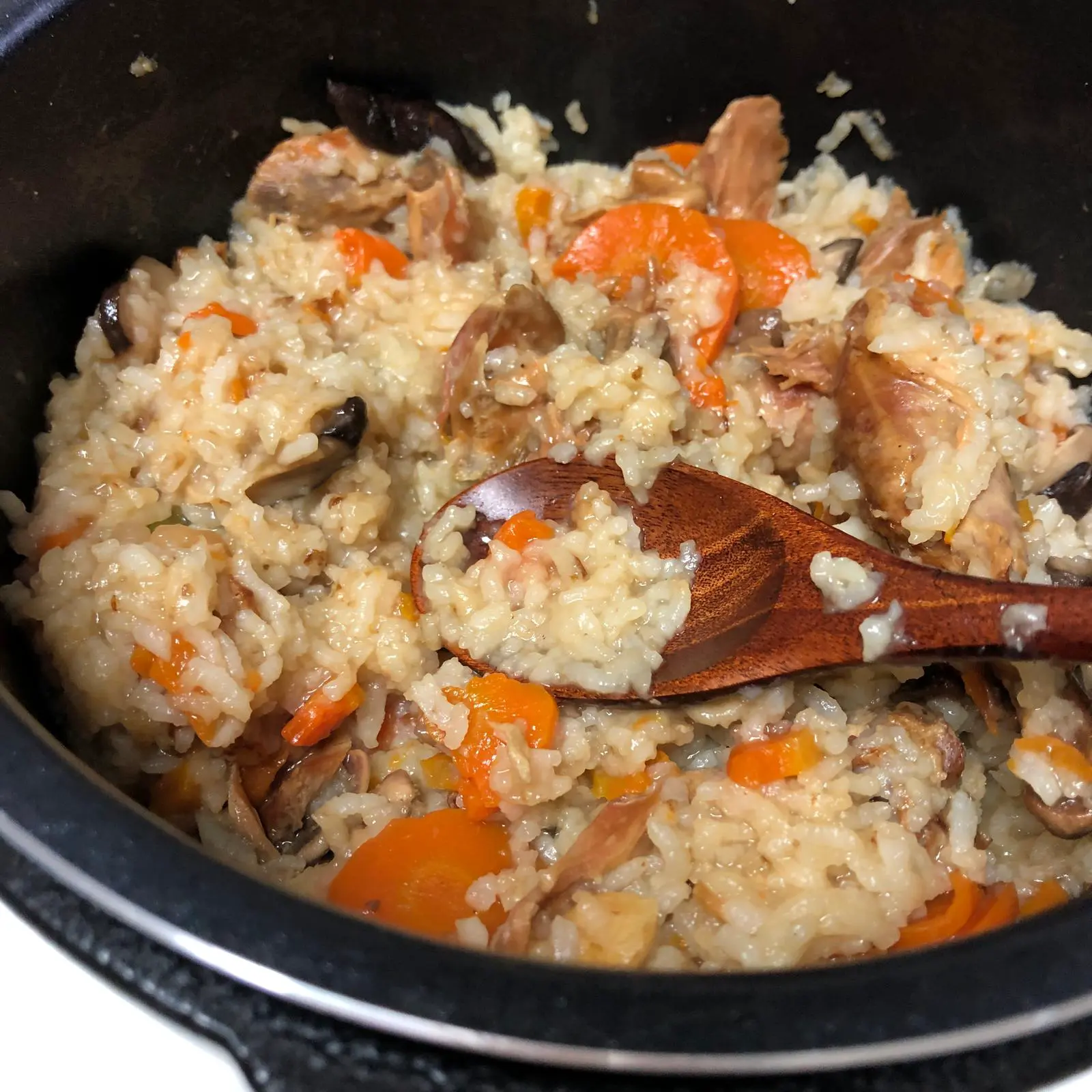 An image to describe post