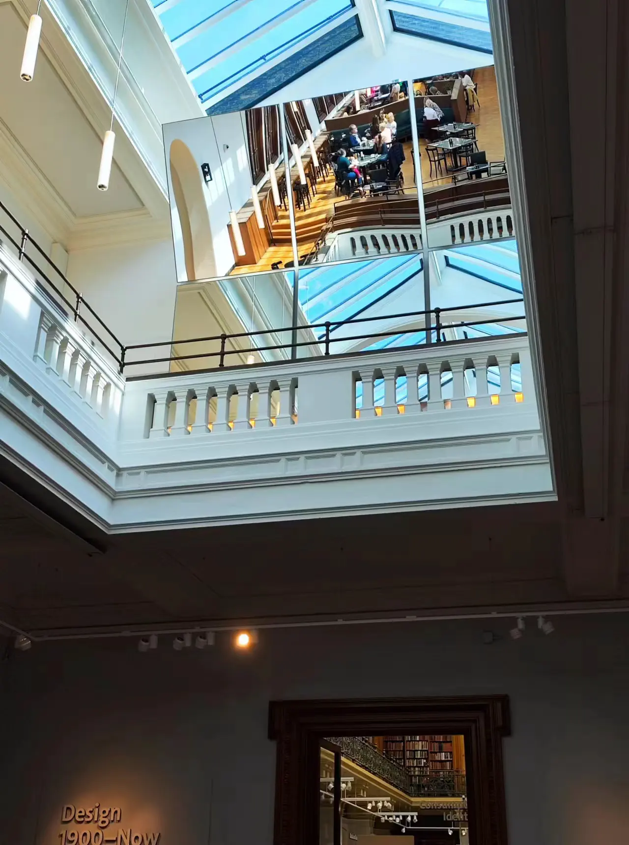 An image to describe post