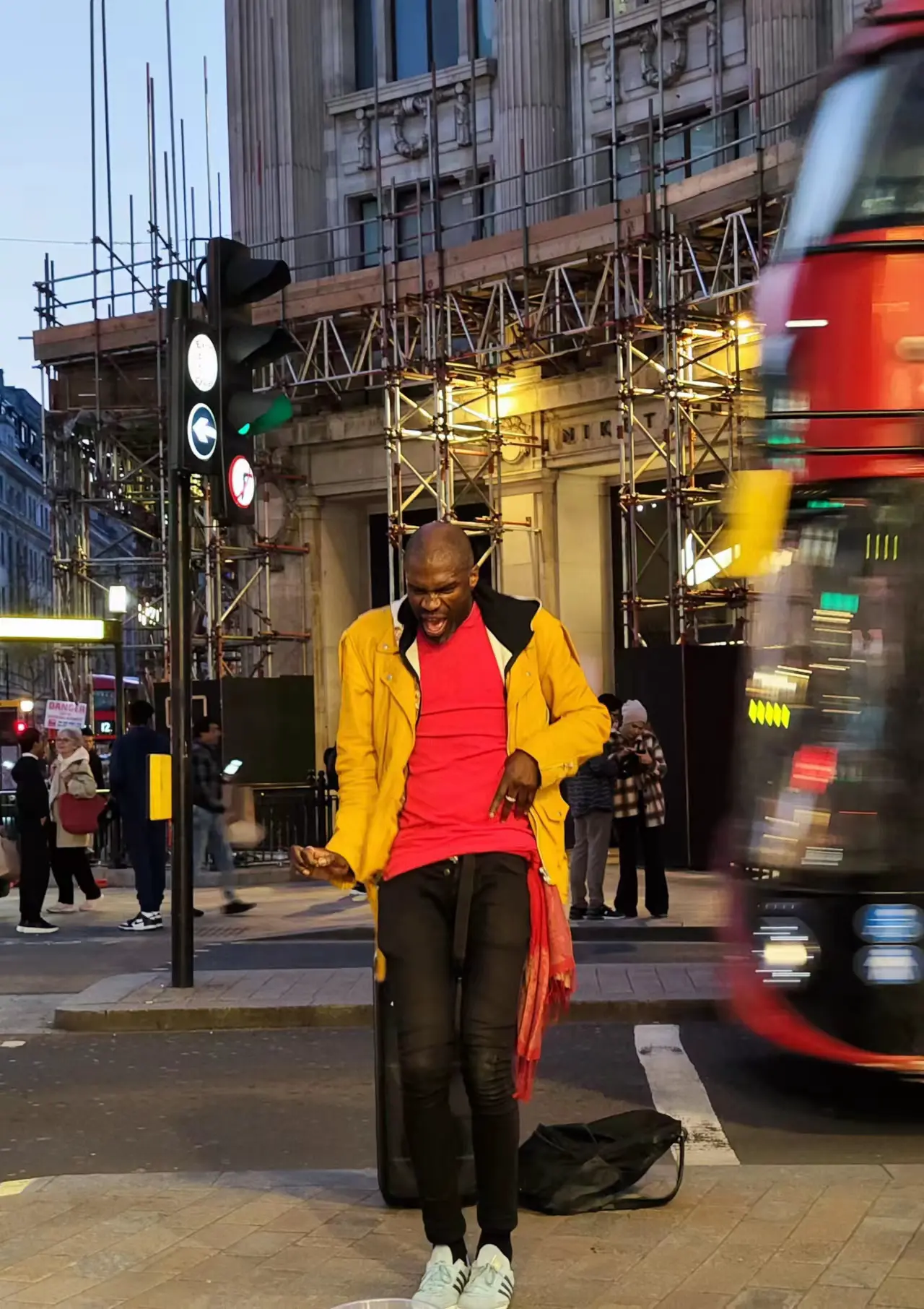 An image to describe post