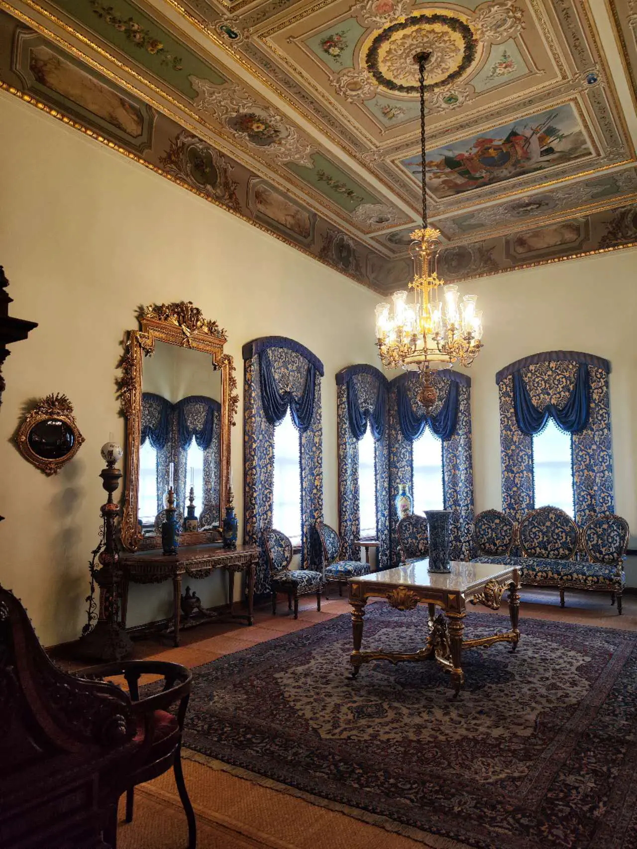 An image to describe post