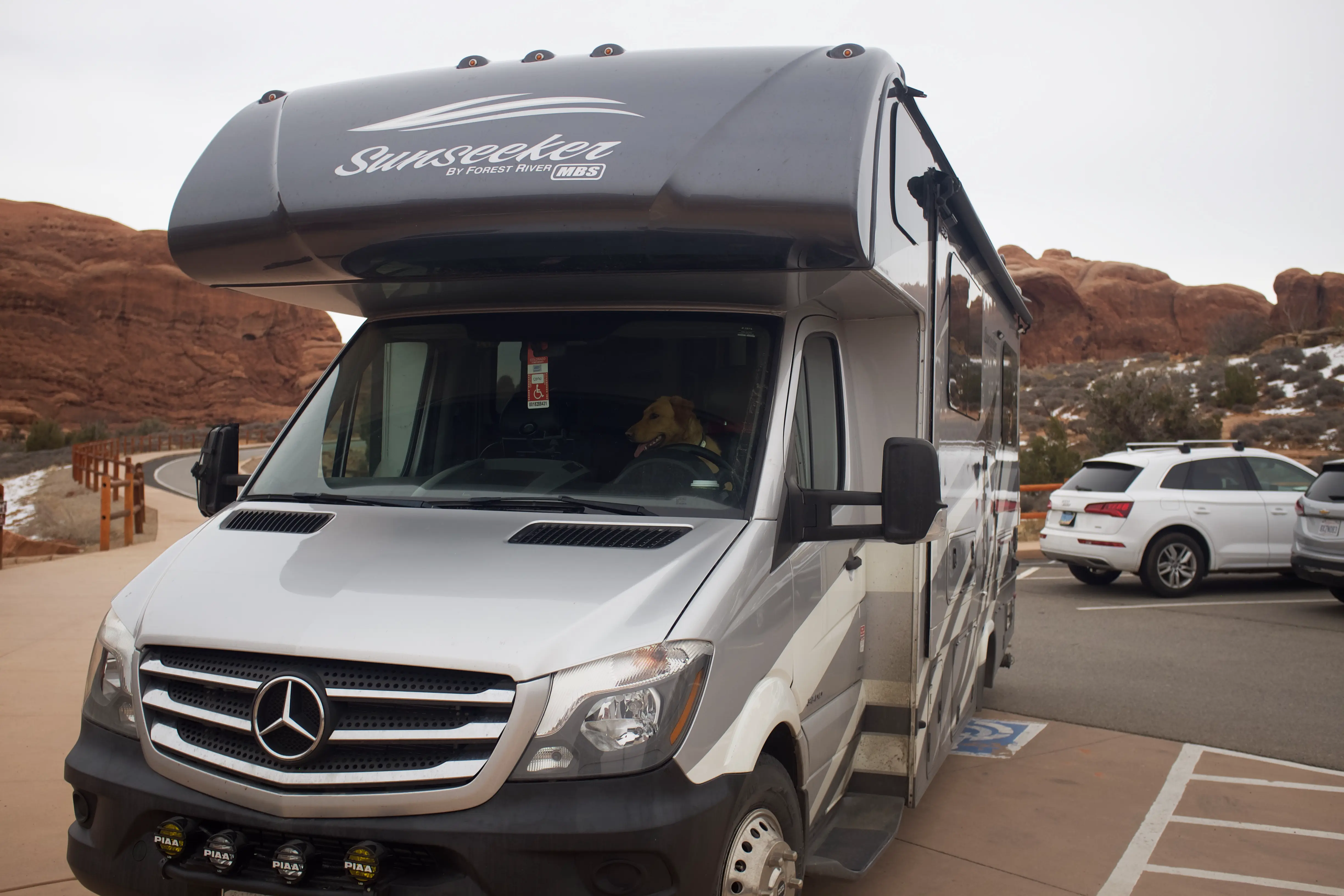 An image to describe post