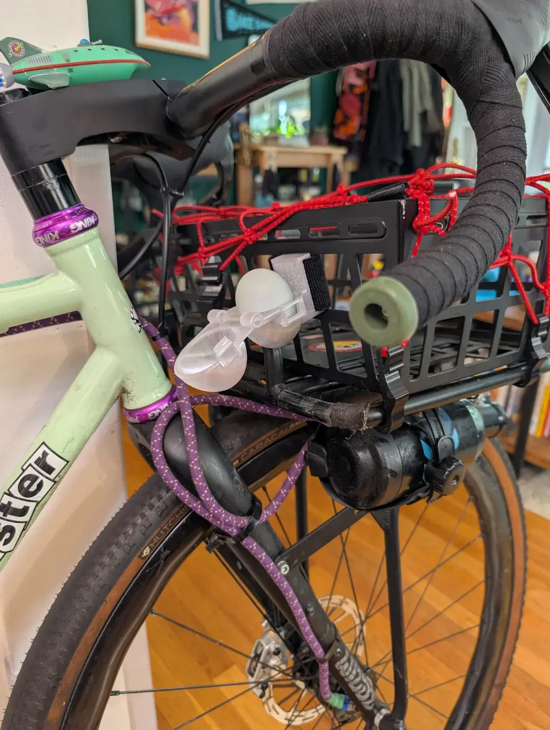 An image to describe post