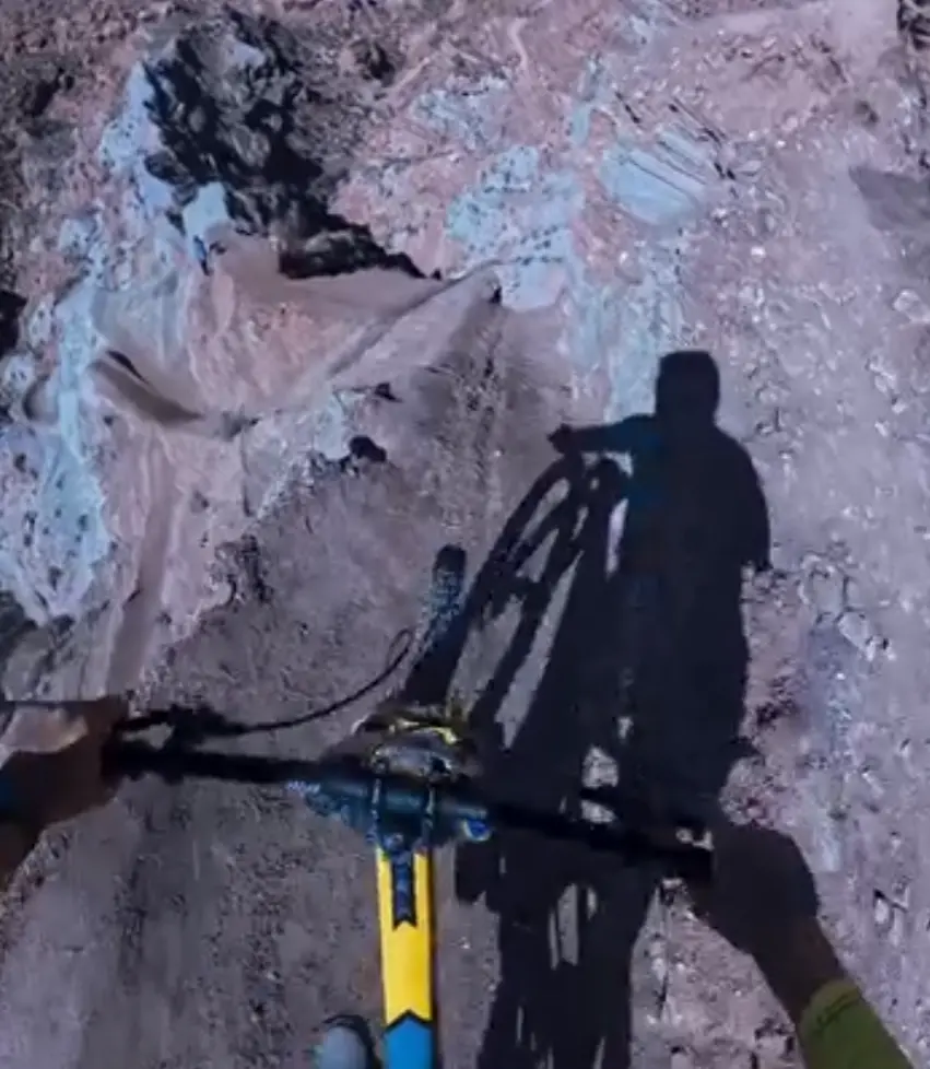 An image to describe post