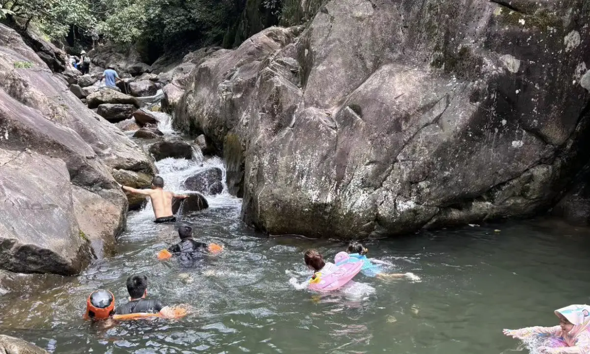 An image to describe post