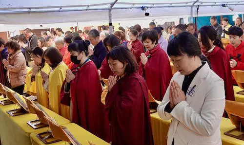 An image to describe post