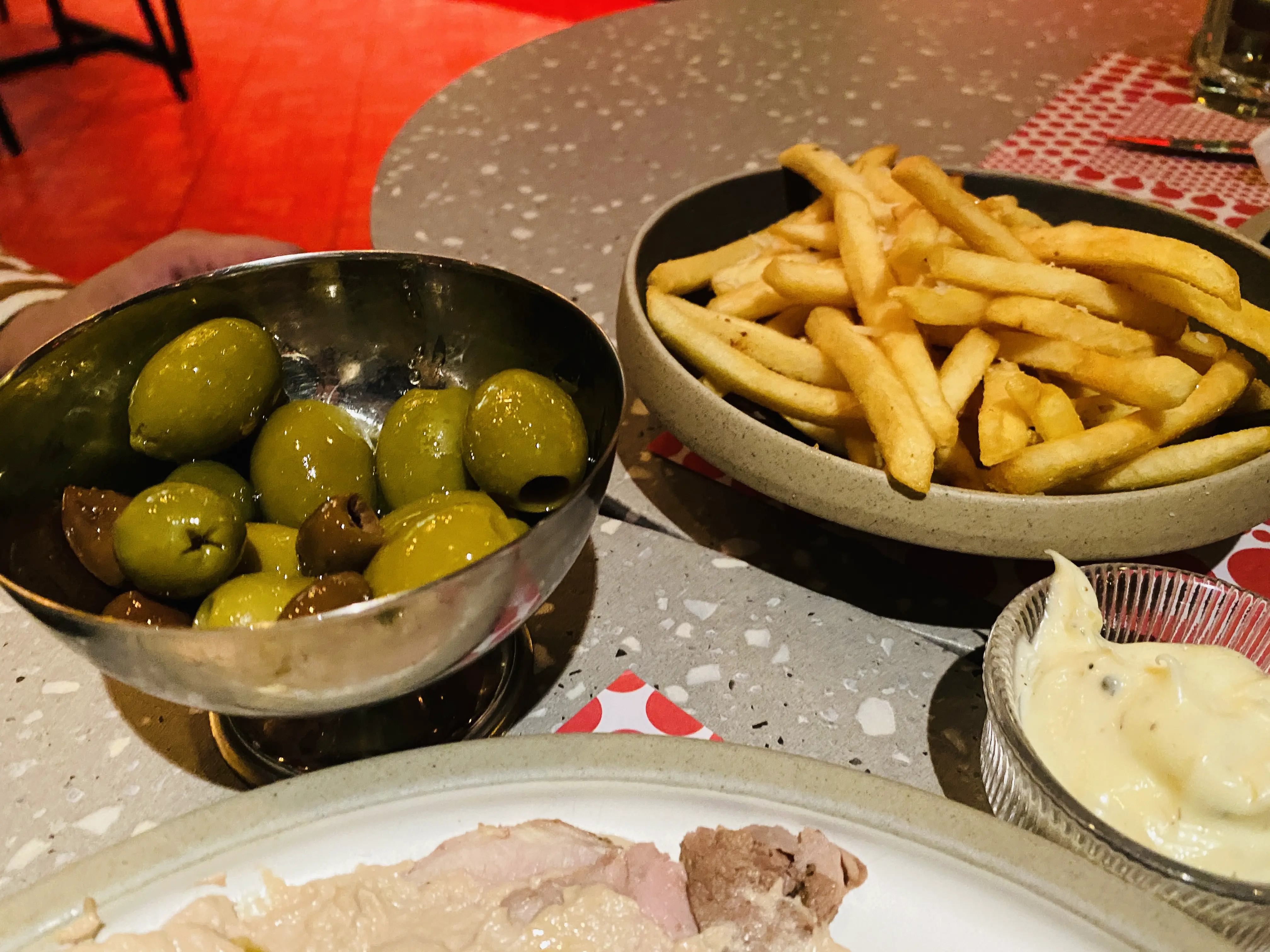 An image to describe post