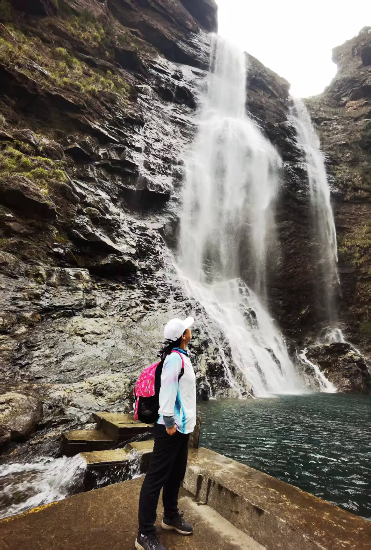 An image to describe post