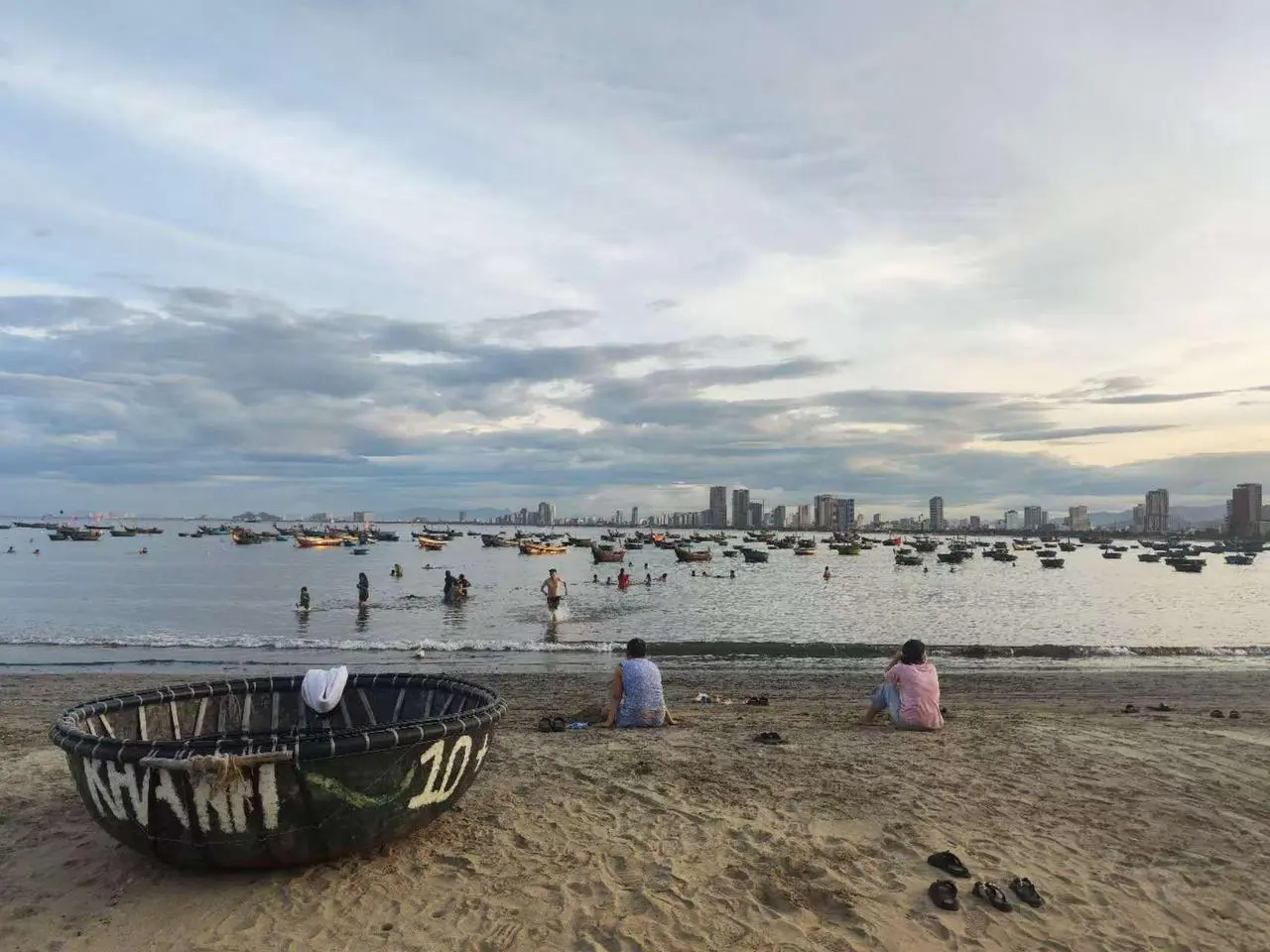 An image to describe post