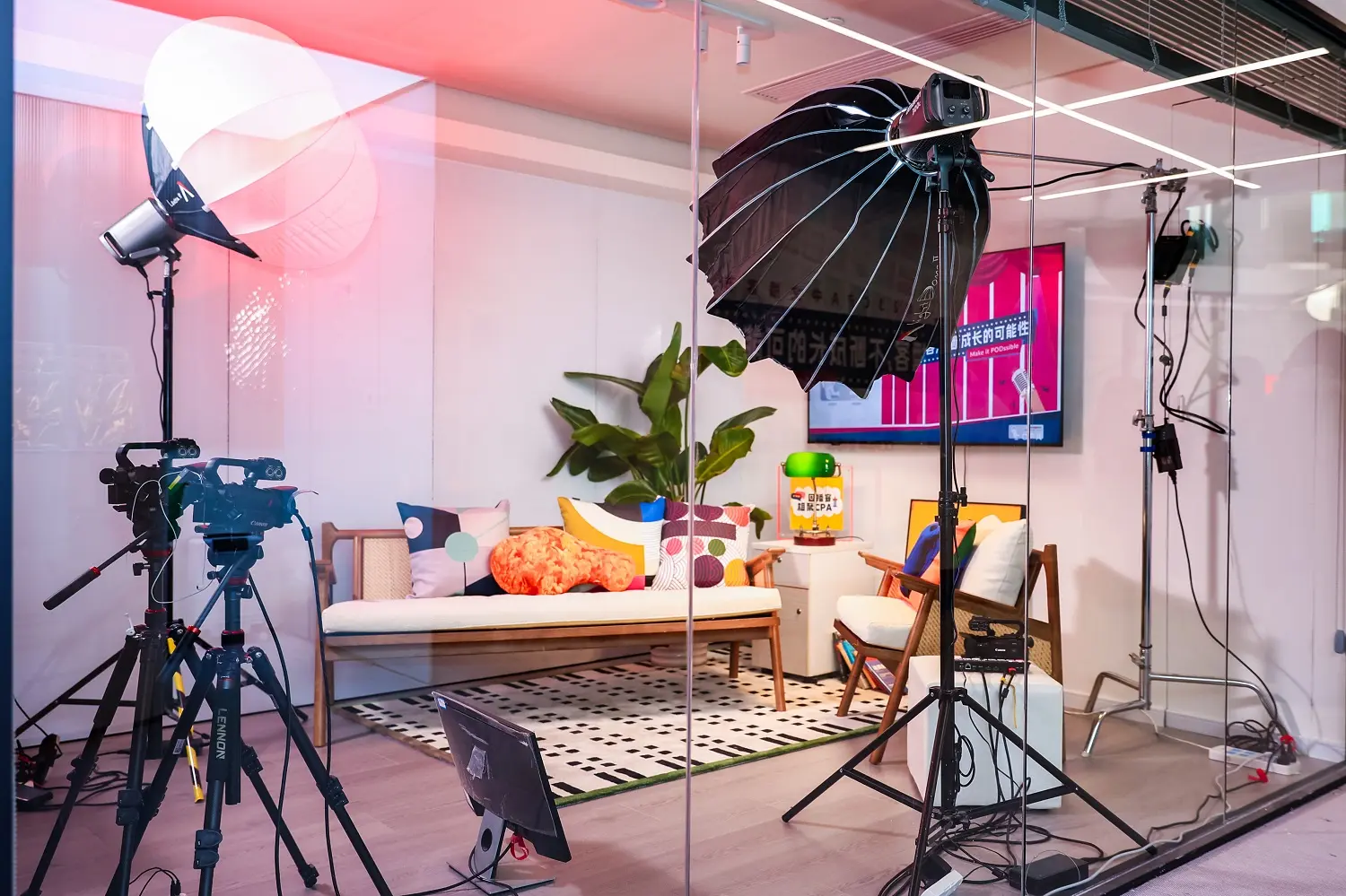 An image to describe post