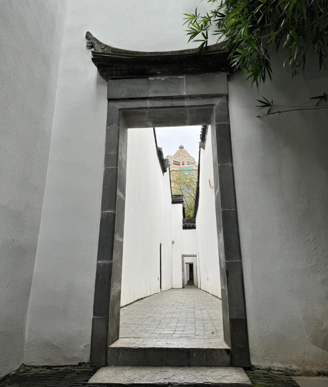 An image to describe post