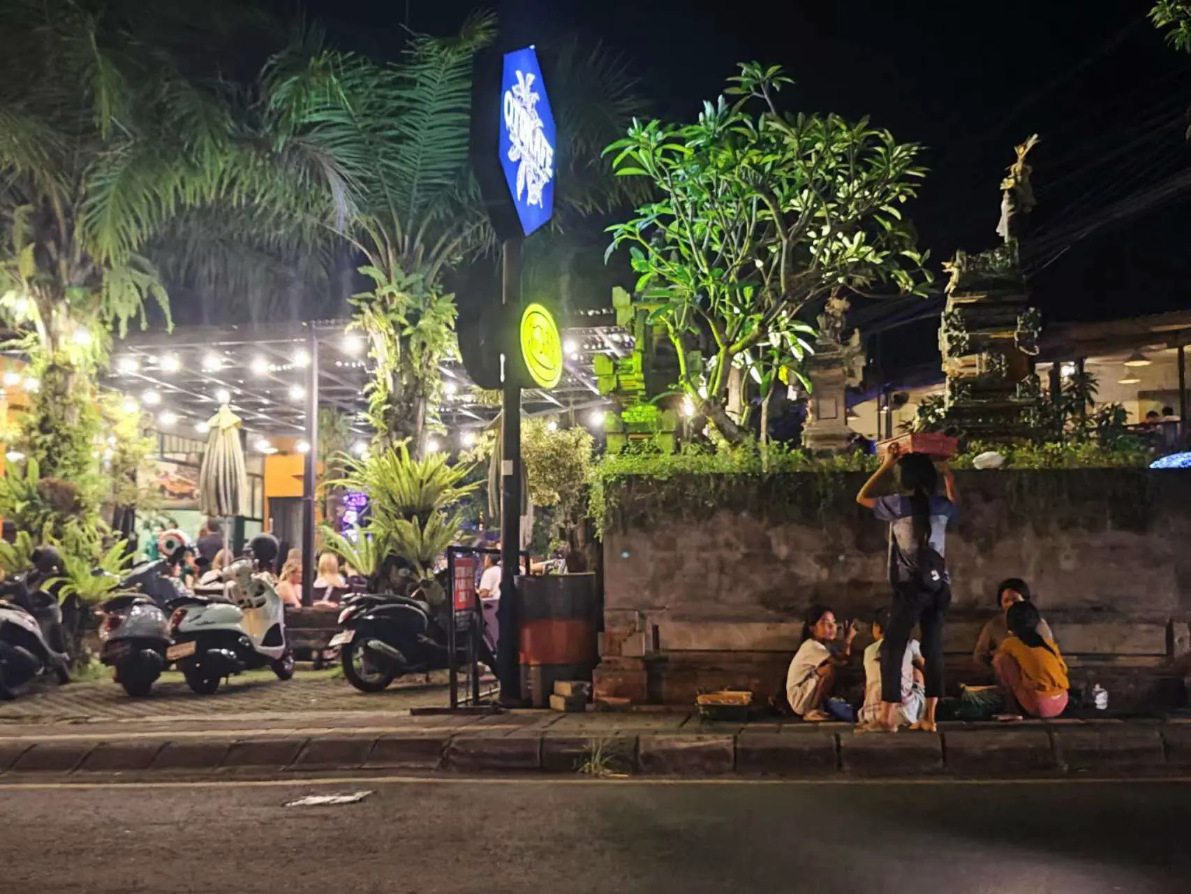 An image to describe post