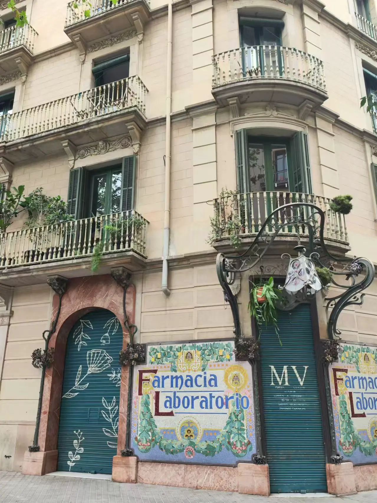 An image to describe post