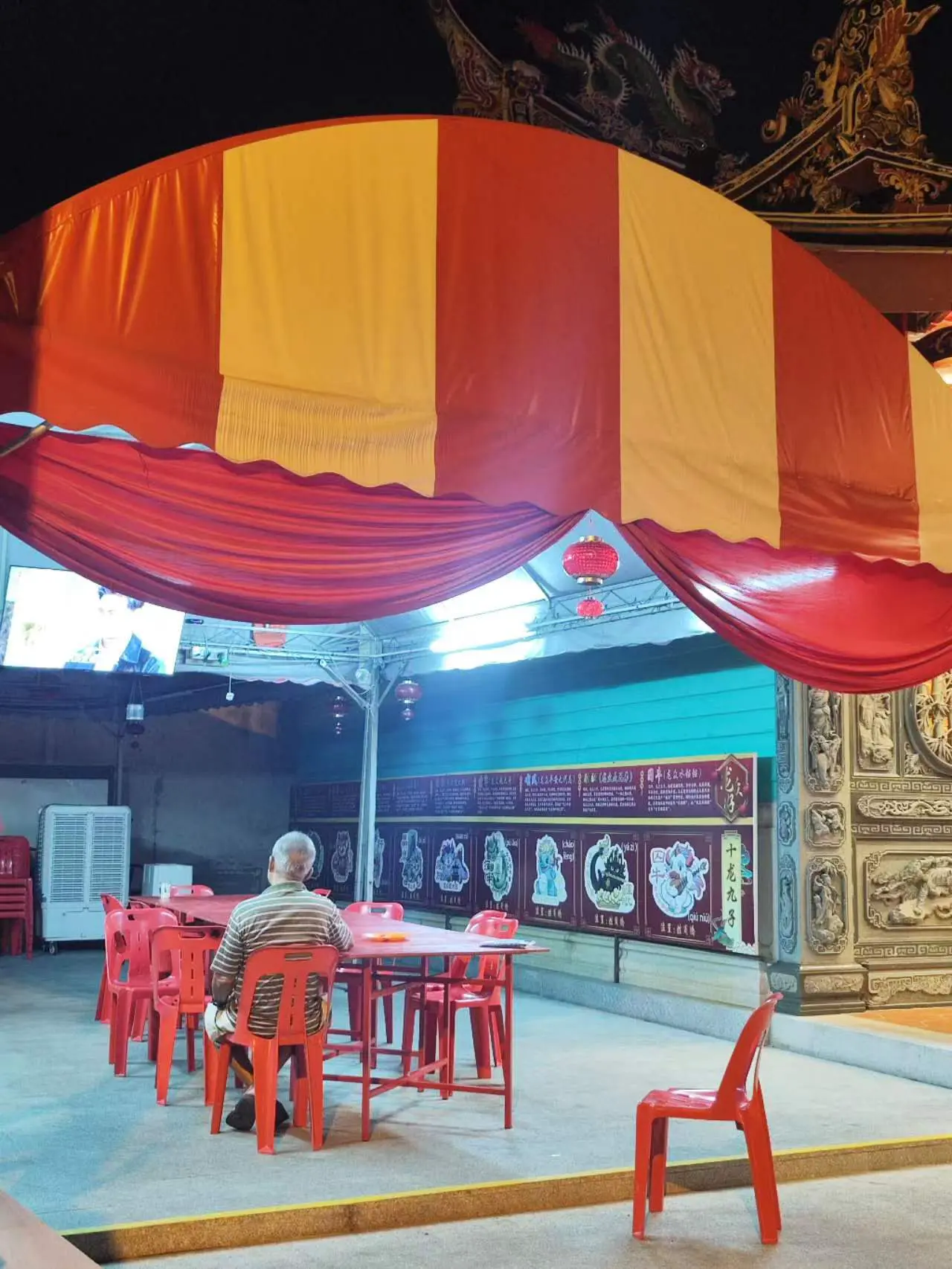 An image to describe post