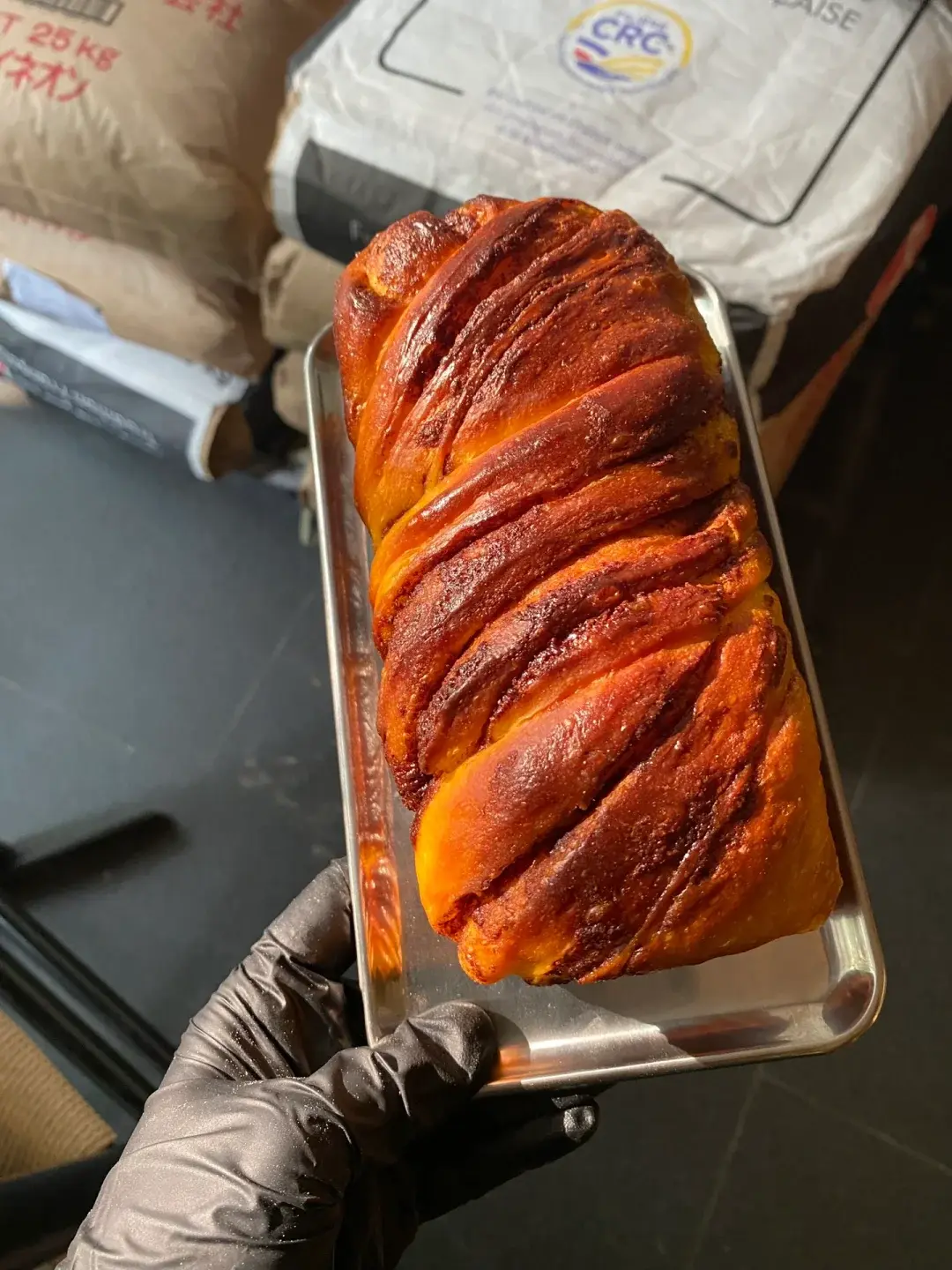 An image to describe post